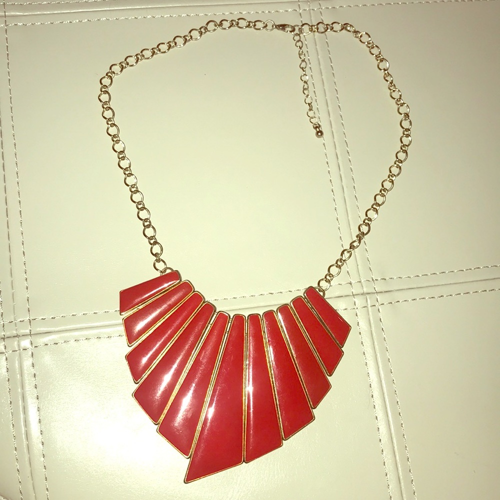 HOLIDAY PARTY❣️Red statement necklace